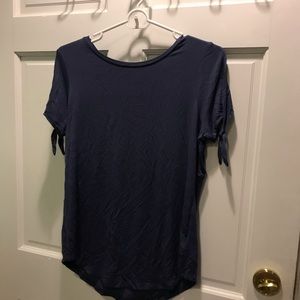 Blue short sleeve top